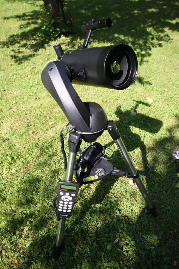 Levenhuk SkyMatic 127 GT MAK Review - The Azimuthal mount with GoTo function