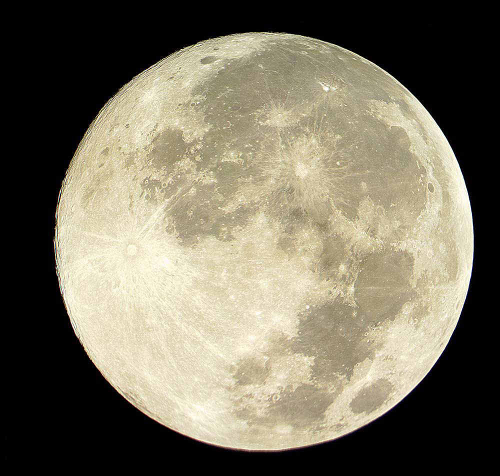 The Moon at 160x, twelve-sections Registax Photomerge The Moon at 160x, twelve-sections Registax Photomerge